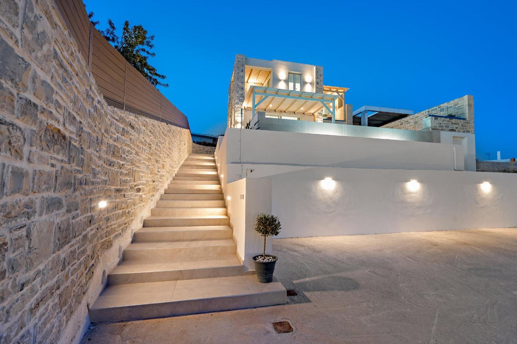 Vila Elxis Luxury Salty Pools!